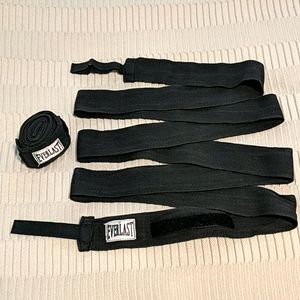 🎁Free w/ Purchase🎁 Everlast Boxing Hand Wraps